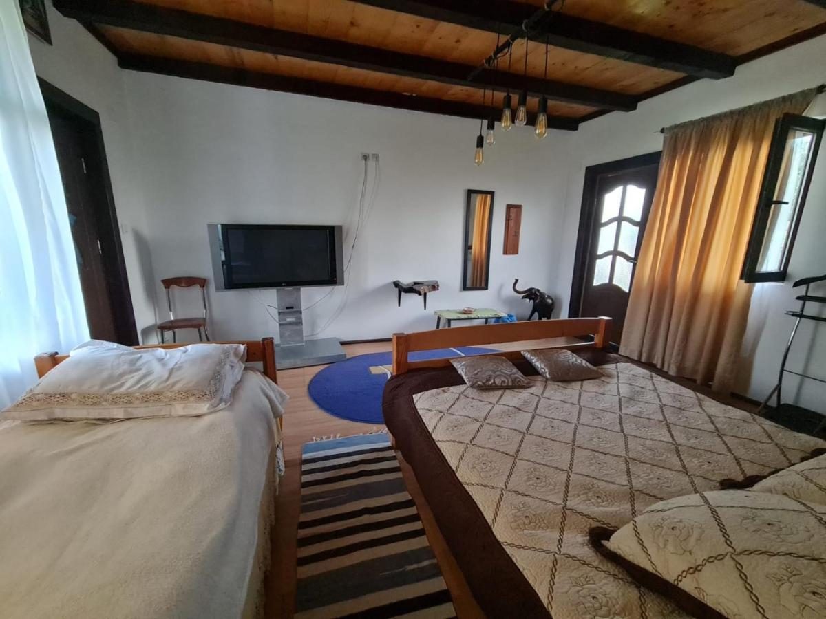 Вилла Jugul Taranului Agropensiune Polovragi, Gorj Экстерьер фото